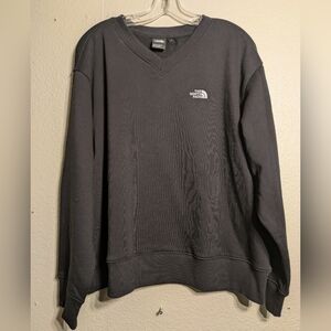 The North Face Men's Black Sweater Size Large Pre-owned Hole Back Neck